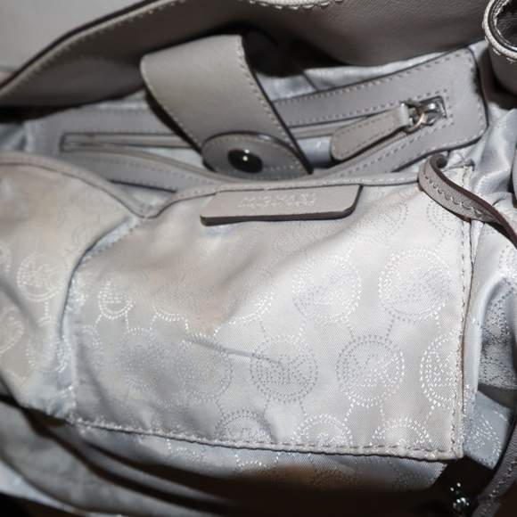 MICHAEL MICHAEL KORS Hamilton Saffiano Leather Large Tote grey - Picture 15 of 15